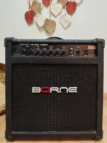 Amplificador Borne Impact Bass CB80 30W para Contrabaixo - Conservado