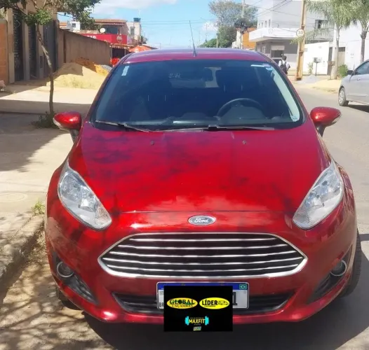 Ford Fiesta 1.6 16V Flex Aut. 5P 2014