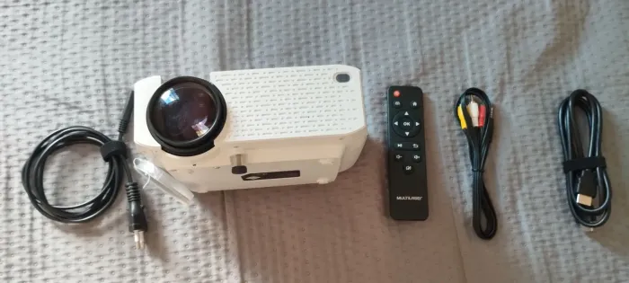 Projetor Multimidia Multilaser Smart Screen PJ002. 