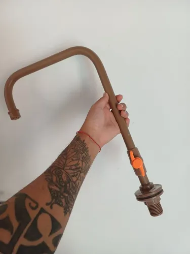 Torneira de PVC - NOVA
