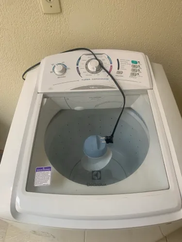 Máquina de Lavar 12kg Electrolux Usada