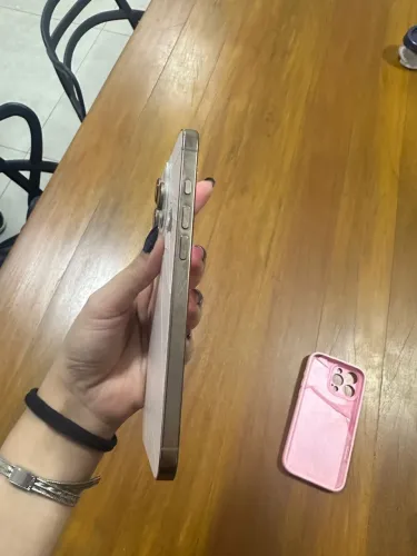 iPhone 16 Pro Max 256GB Rosa Desert | Face ID OK | Bateria 89%
