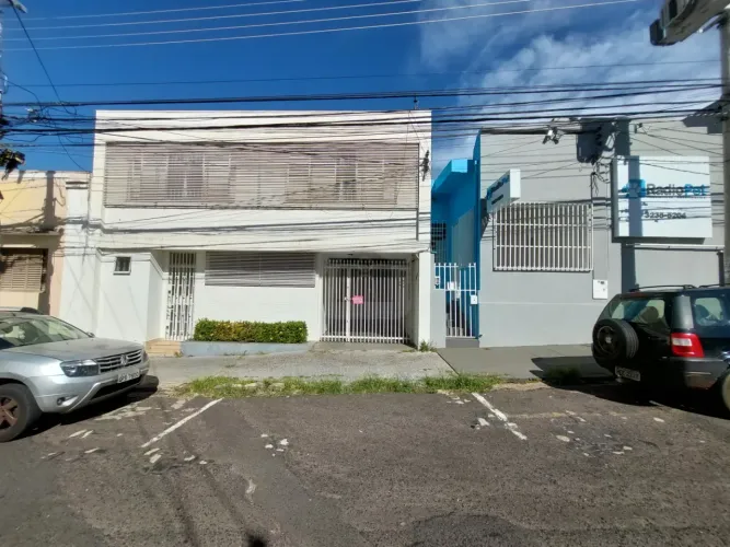 Casa mista para locação no bairro Martins