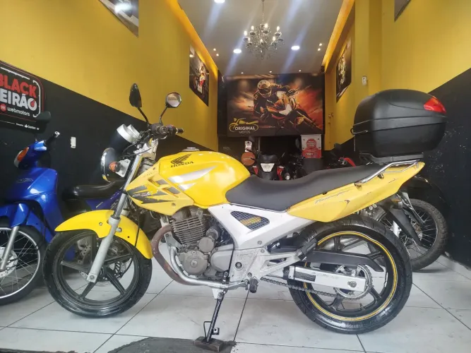 Honda CBX 250 Twister - Potência, Estilo e Conforto - Excelente Estado