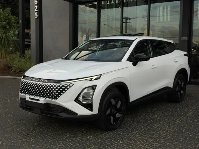 Omoda 5 Luxury 1.5 TB FWD 2026