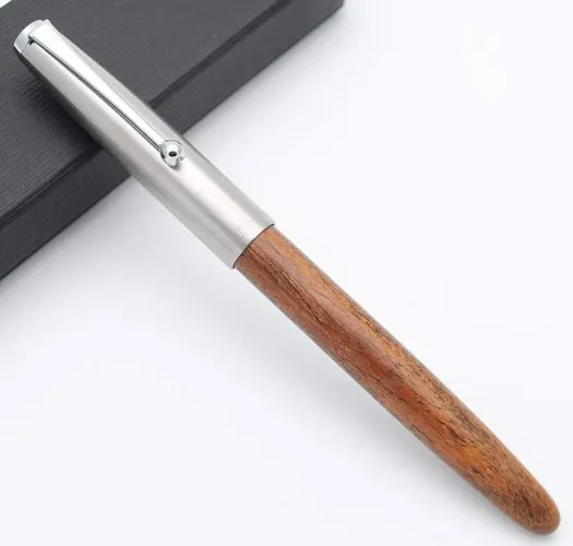 Caneta tinteiro Jinhao 51A EF 0.38 (Nunca utilizada)