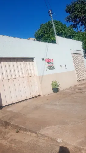 CASA A VENDA