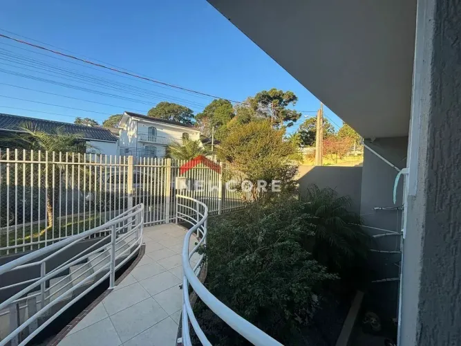 Sala comercial em Rua Lídia Wosch - Santa Cândida - Curitiba/PR