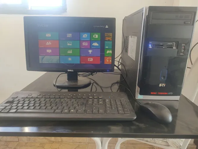 Computador completo 2GB