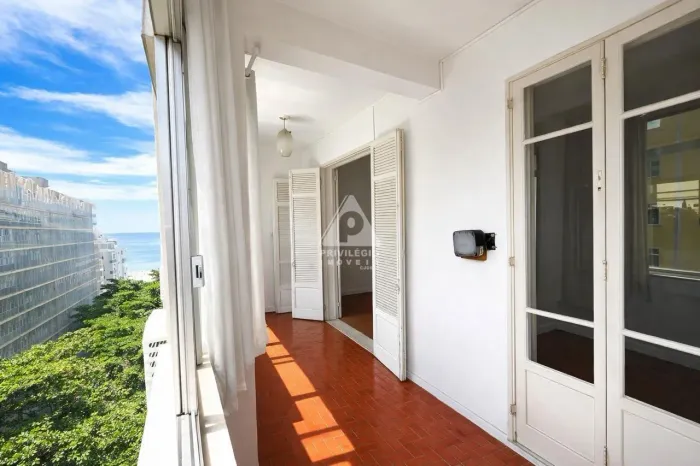 Apartamento de Sala e quarto com varanda à venda em Copacabana, Rio de Janeiro