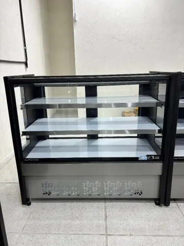 Balcão Polar natural Platinum 1.25mts preto