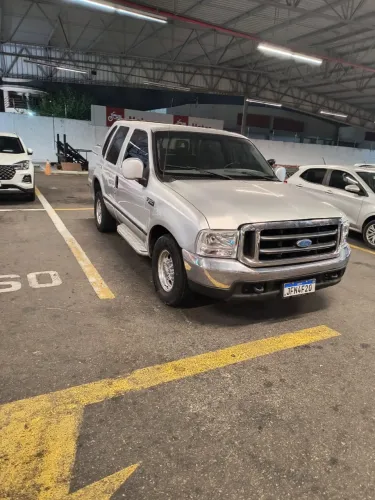 Ford F-250 XLT 3.9 4X2 Diesel TB 2000