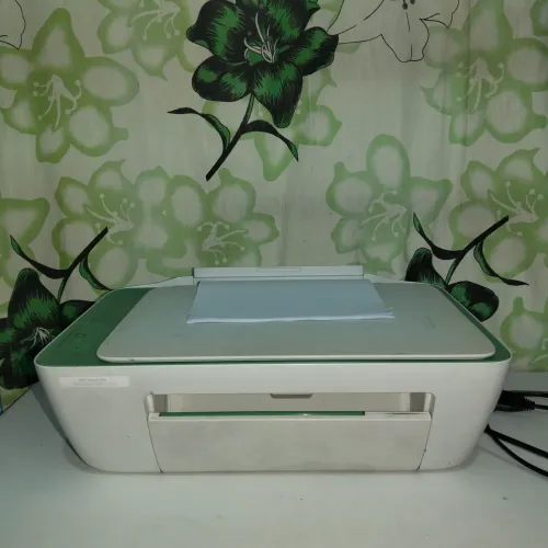Impressoea HP Deskjet Ink Advantage 2376 branca e verde