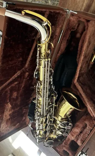 Sax Alto Yas 32 + Acessórios 