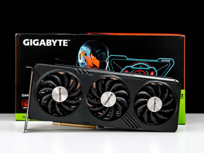 ? RTX 4060 8GB GIGABYTE GAMING OC (PLACA DE VIDEO) ?