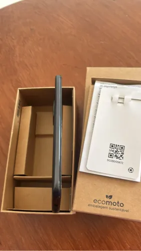 Celular Motorola neo 30 semi novo