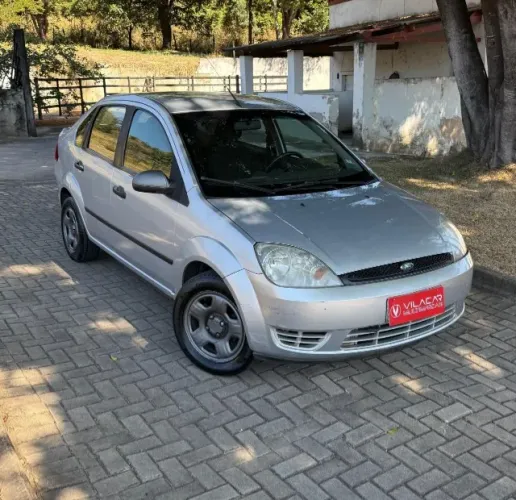 Ford Fiesta Sed. 1.6 8V Flex 4P 2006