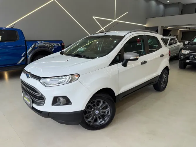 Ford Ecosport Freestyle 1.6 16V Flex 5P 2015