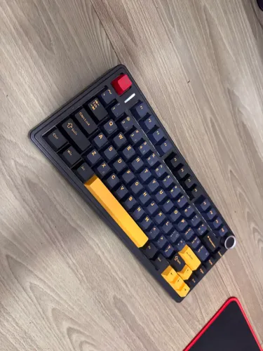 Teclado mecânico Aula F75 Switch Leobog Graywood v3