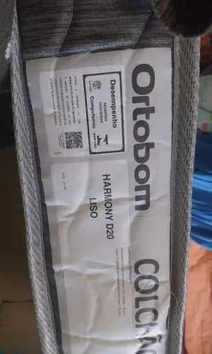 Vendo esse colchão ortobom de solteiro novo