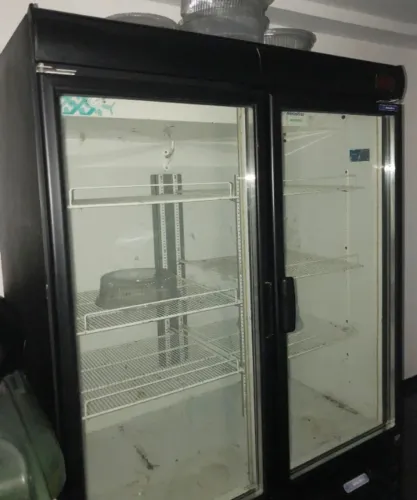 EXPOSITOR DE BEBIDAS DUPLO