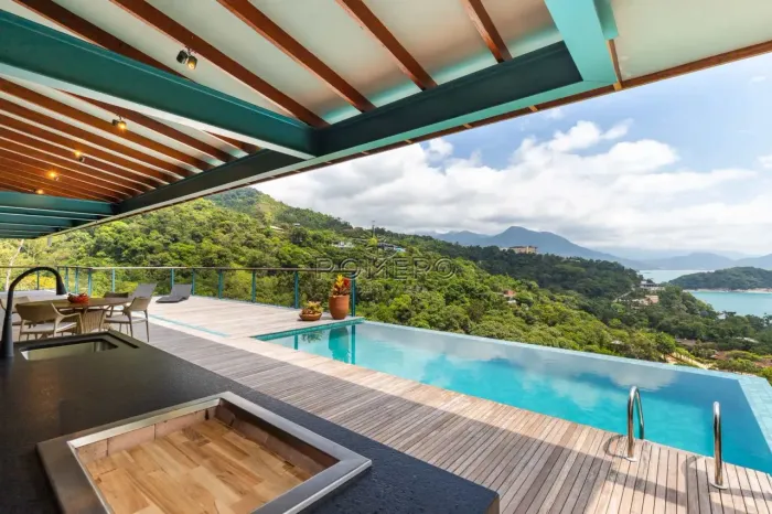 Casa com 4 quartos, Praia do Pulso, Ubatuba - R$ 7 mi, Cod: 2502