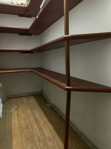 Estantes para rouparia