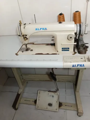 Máquina Reta industrial 