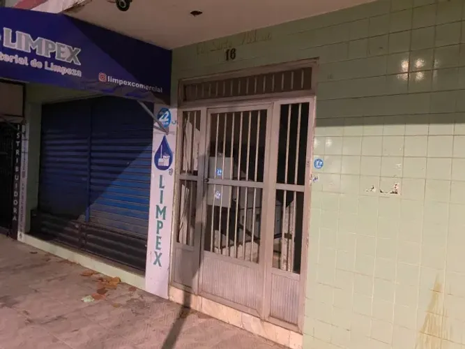 AP 2 QUARTOS JARDIM COLORADO NA AV. VITÓRIA RÉGIA