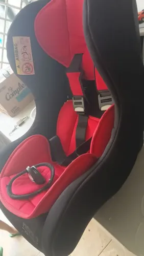 Cadeirinha para criança veículo