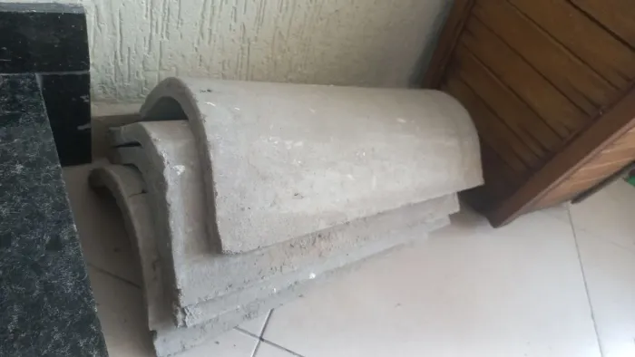 BAIXOU!! Meia Lua Concreto - Oportunidade!! 7 peças - 150,00