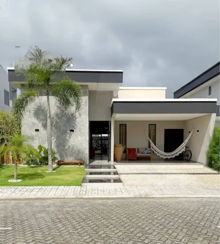 Vendo linda casa em condomínio fechado na região do Eusébio! REF: 4012