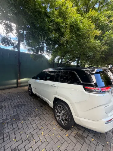 Jeep Commander Overland T270 1.3 TB Flex AUT 2023