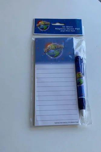 Kit Universal Studios. Caneta + Bloquinho Com Imã. Lacrado!