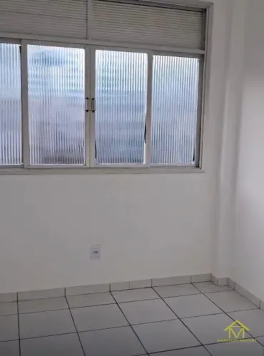. Apartamento perto da Praia em Itapuã: 3 Quartos com Praticidade  
