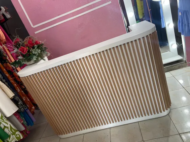 Balcão ripado em MDF