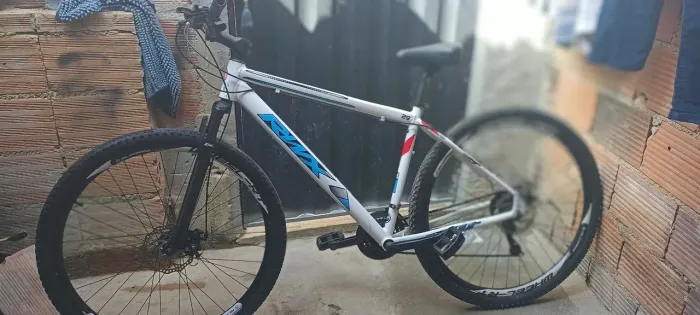 Bicicleta aro 29 branca