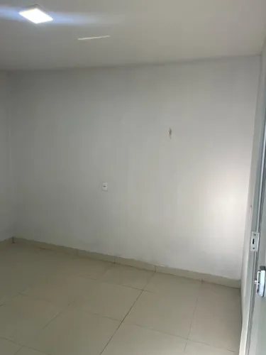Alugo kit net no centro, proximo ao shopping e palácio!