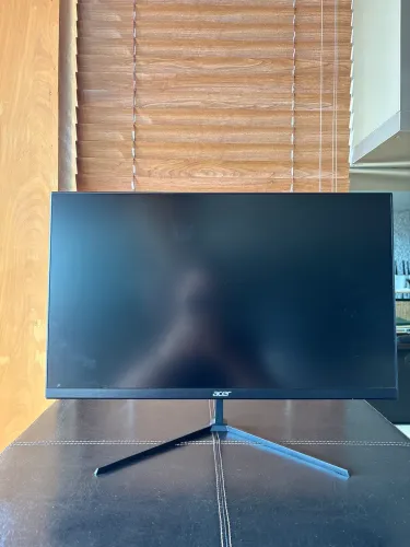Monitor Acer Nitro 180hz QG240y