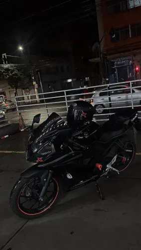Yamaha r15