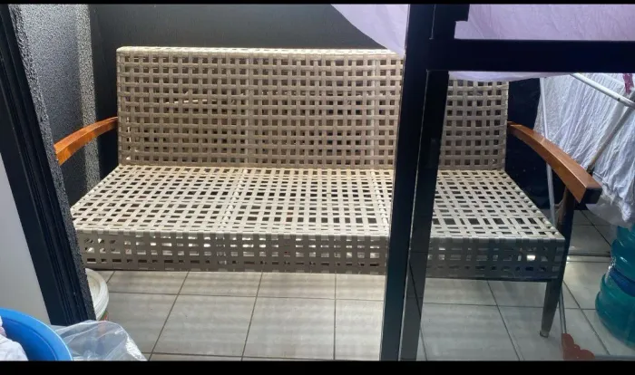 Conjunto de Varanda em Madeira - Elegância e Conforto!