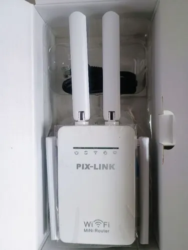 Repetidor de sinal Wi-Fi 300mbps com 4 antenas / SUPER OFERTA IMPERDÍVEL
