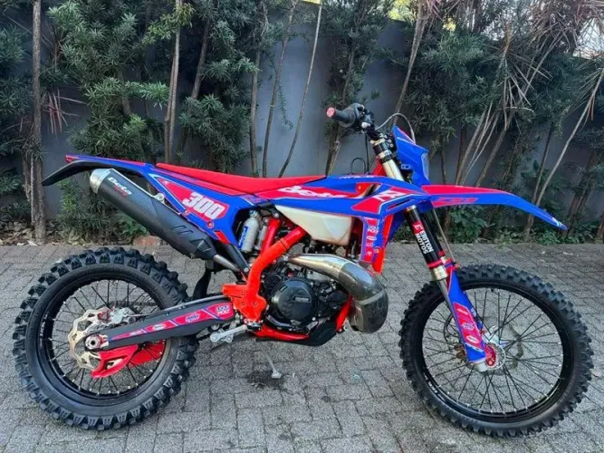 BETA RR RACE 2T 300 2025