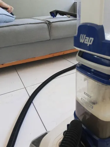Estofados carpetetes e colchões limpos