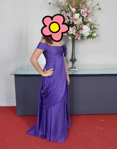 vestido de festa roxo feito à mão por costureira profissional