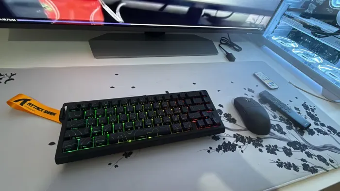 Kit mouse e teclado Magnético Attack Shark X68PRO HE e R6 Ultralight