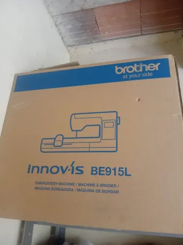 Máquina de bordar brother be915l 