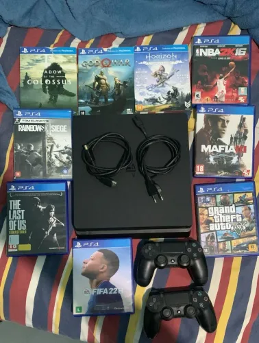 Play Station 4 Slim 1TB. Usado