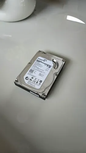 HD 2TB Seagate Barracuda 3.5" SATA 7200RPM (Usado)