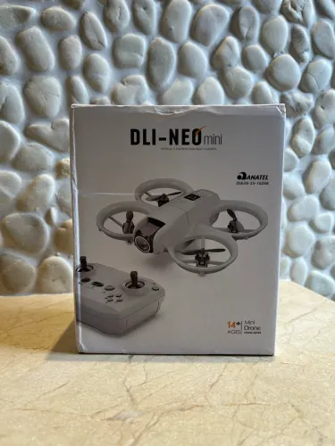 DLI Drone NEO FPV WI-FI Câmera Dupla 2 Baterias Brinquedo  e Presente